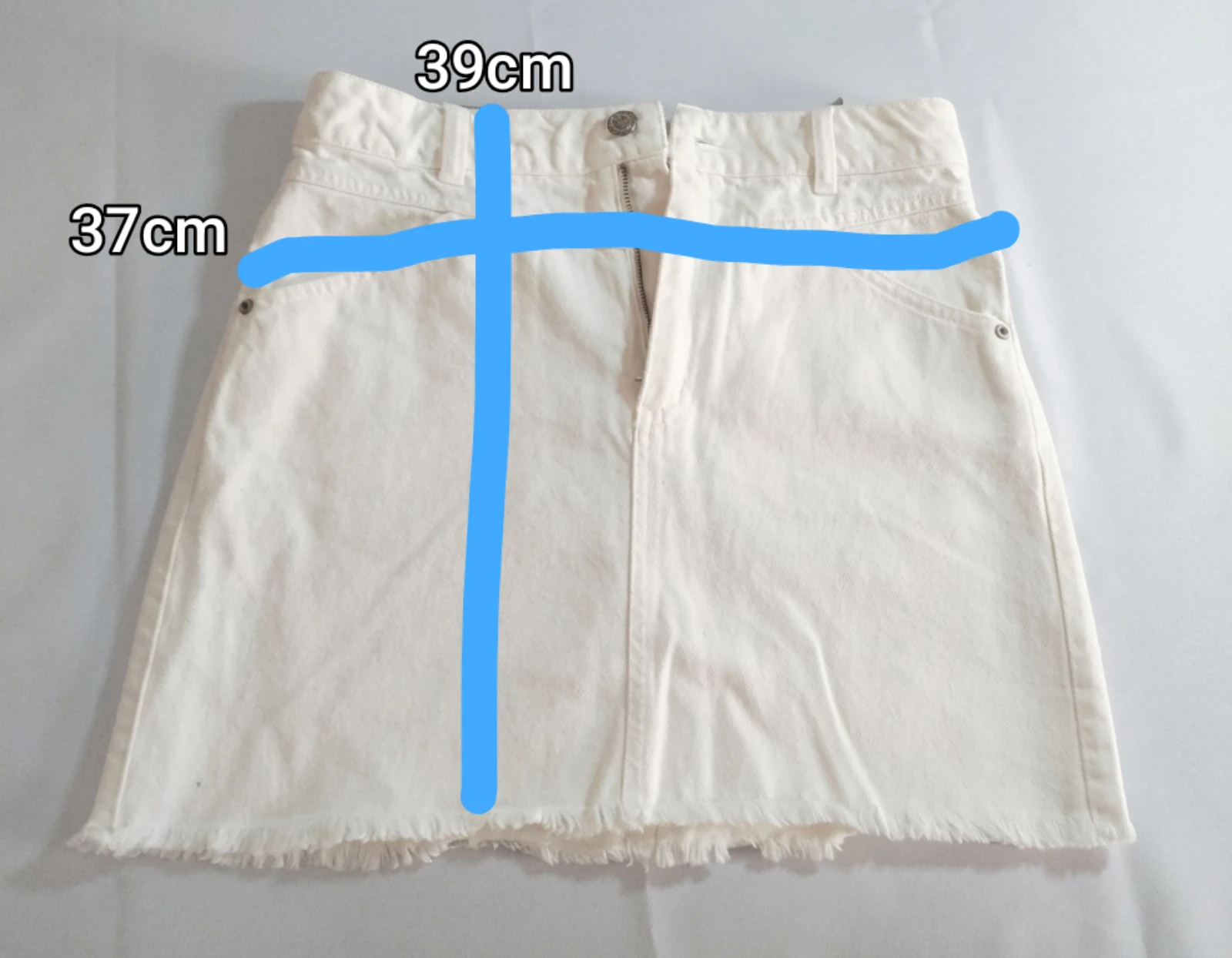 Title: White Denim Mini Skirt Mango (MNG Denim) - Frayed Hem – photo 4